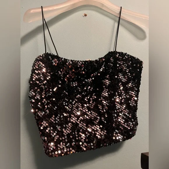 Fancy Tank Top - Picture 3 of 3